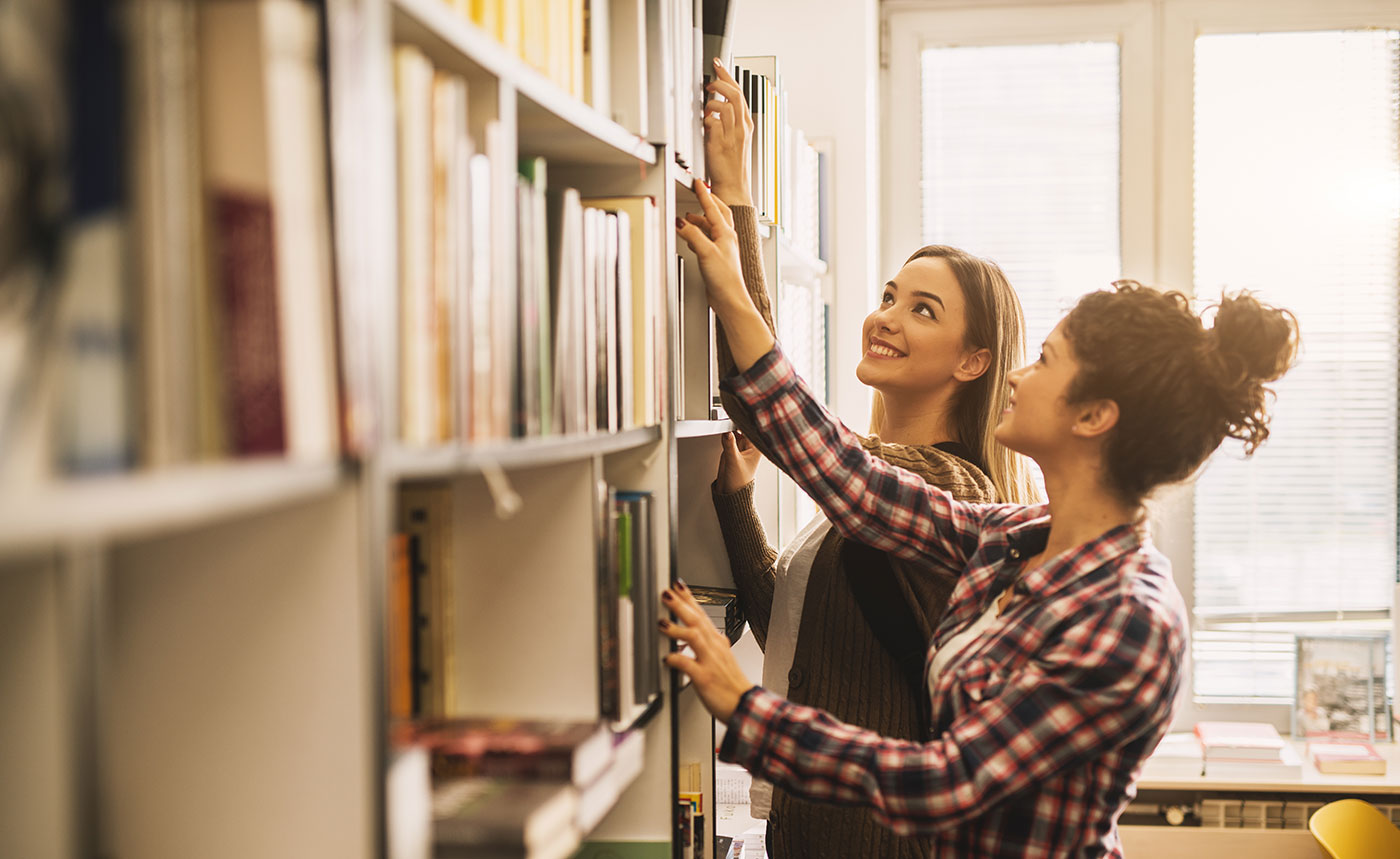 women getting books