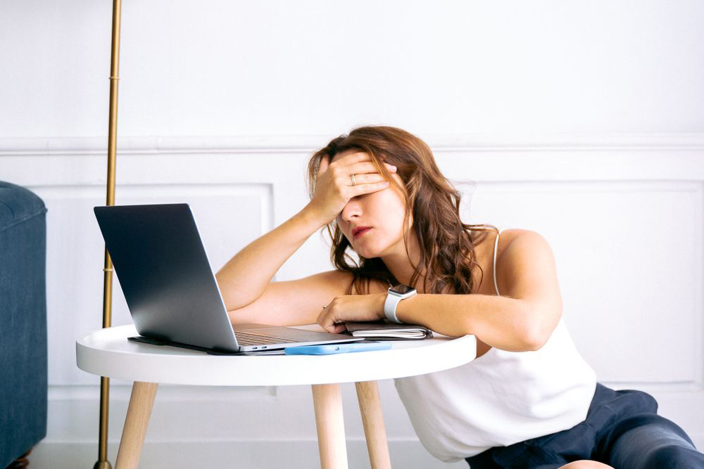 why women ignore their warning signs